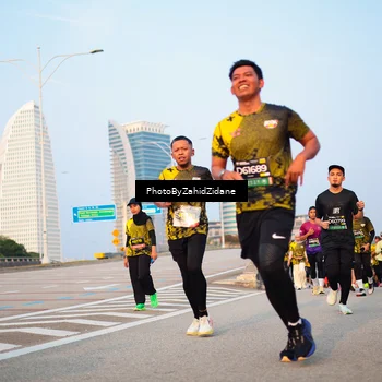 Runner Photo 6699379