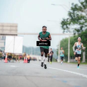 Runner Photo 6699438