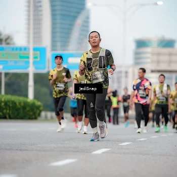 Runner Photo 6699476
