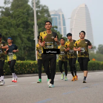 Runner Photo 6699487