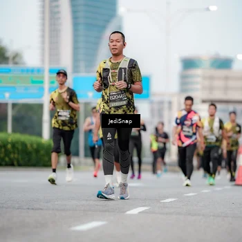 Runner Photo 6699509