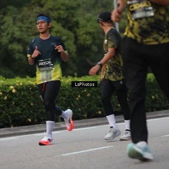 Runner Photo 6699520