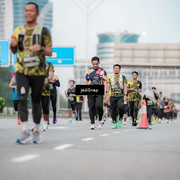 Runner Photo 6699580