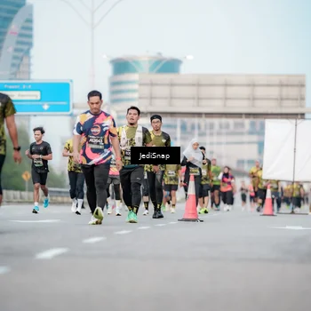 Runner Photo 6699592