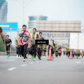 Runner Photo 6699610