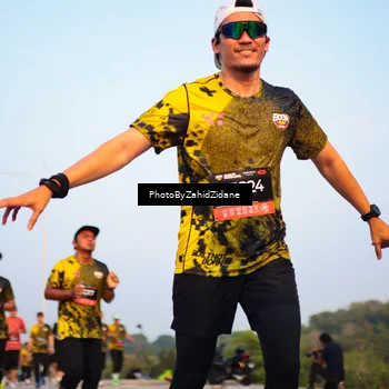 Runner Photo 6699693