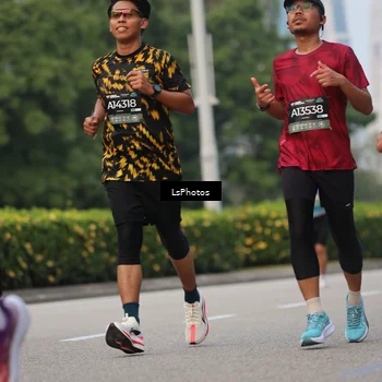Runner Photo 6699723