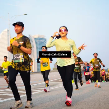 Runner Photo 6699892