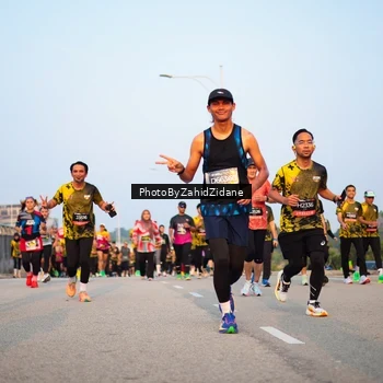 Runner Photo 6699991
