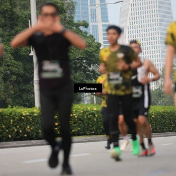 Runner Photo 6700293