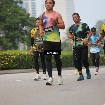 Runner Photo 6700314