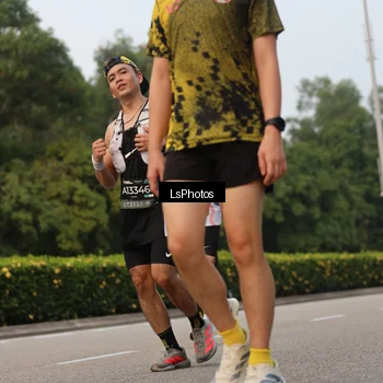 Runner Photo 6700328