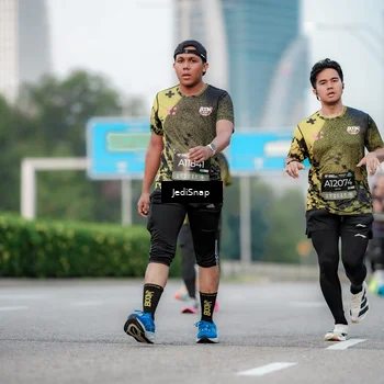 Runner Photo 6700529