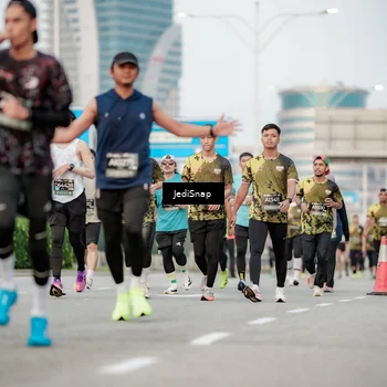 Runner Photo 6700596