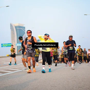 Runner Photo 6700663