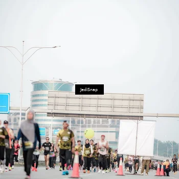 Runner Photo 6700814