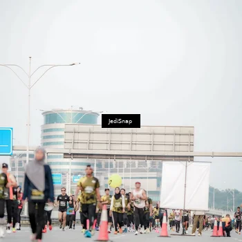 Runner Photo 6700826