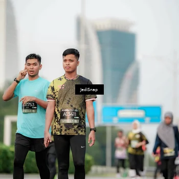 Runner Photo 6700954