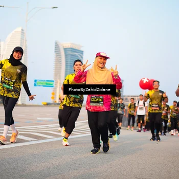 Runner Photo 6700998