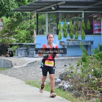 Runner Photo 67010