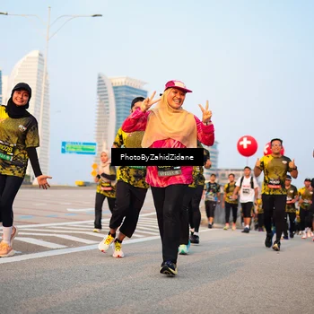 Runner Photo 6701039