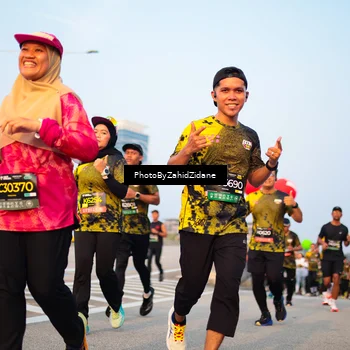Runner Photo 6701093