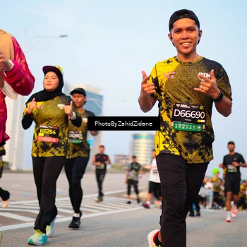 Runner Photo 6701164