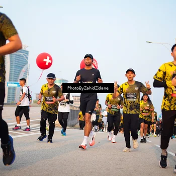 Runner Photo 6701253
