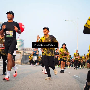 Runner Photo 6701287