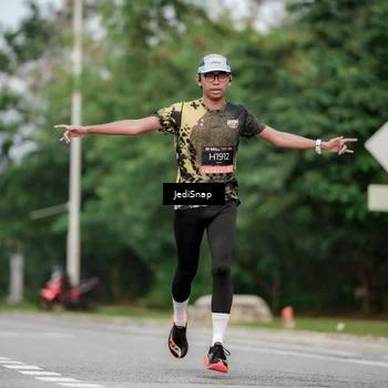 Runner Photo 6701294