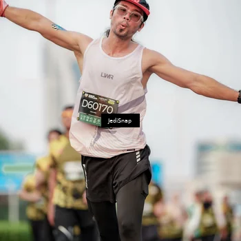Runner Photo 6701490