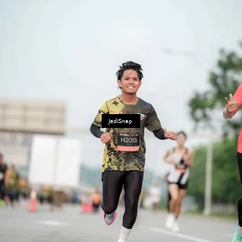 Runner Photo 6701557