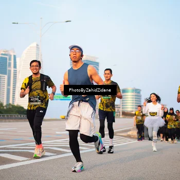 Runner Photo 6701559