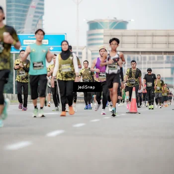 Runner Photo 6701684