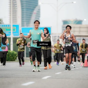 Runner Photo 6701778