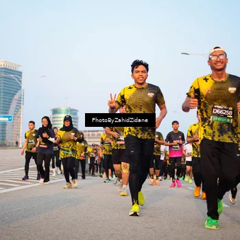 Runner Photo 6701824
