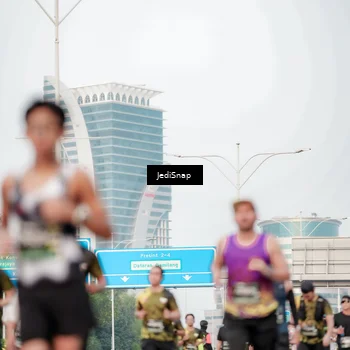 Runner Photo 6701899