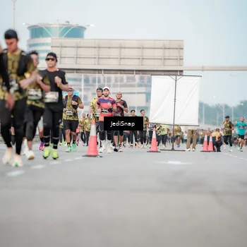 Runner Photo 6701994