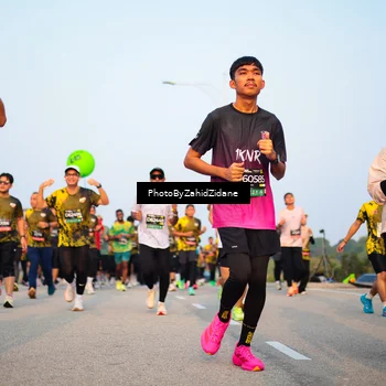 Runner Photo 6702123