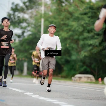 Runner Photo 6702169