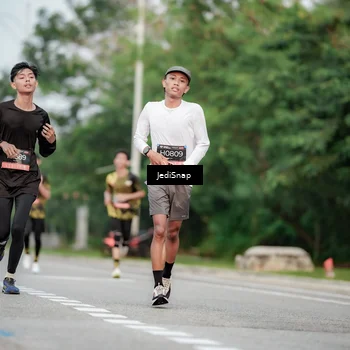 Runner Photo 6702193