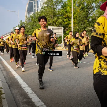 Runner Photo 6702314
