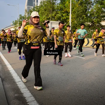 Runner Photo 6702325