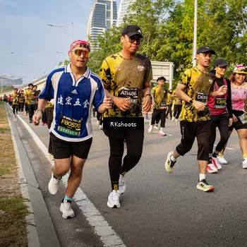 Runner Photo 6702331