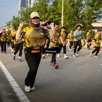 Runner Photo 6702347