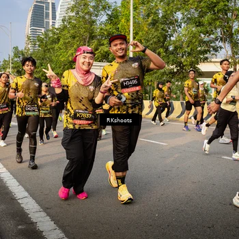 Runner Photo 6702371