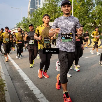 Runner Photo 6702381