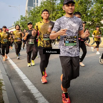 Runner Photo 6702399