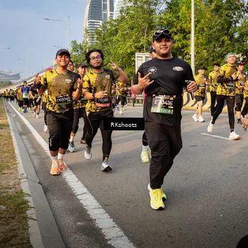 Runner Photo 6702419