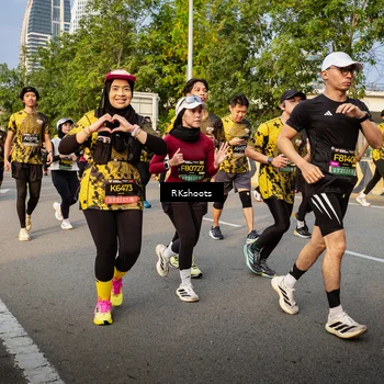 Runner Photo 6702438